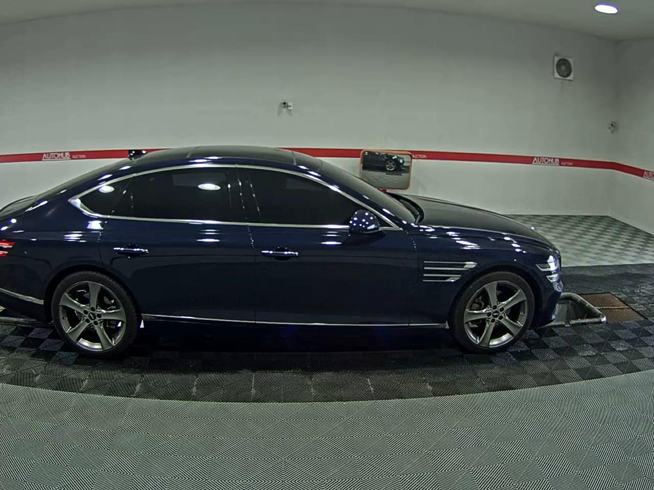 2021 - genesis g80