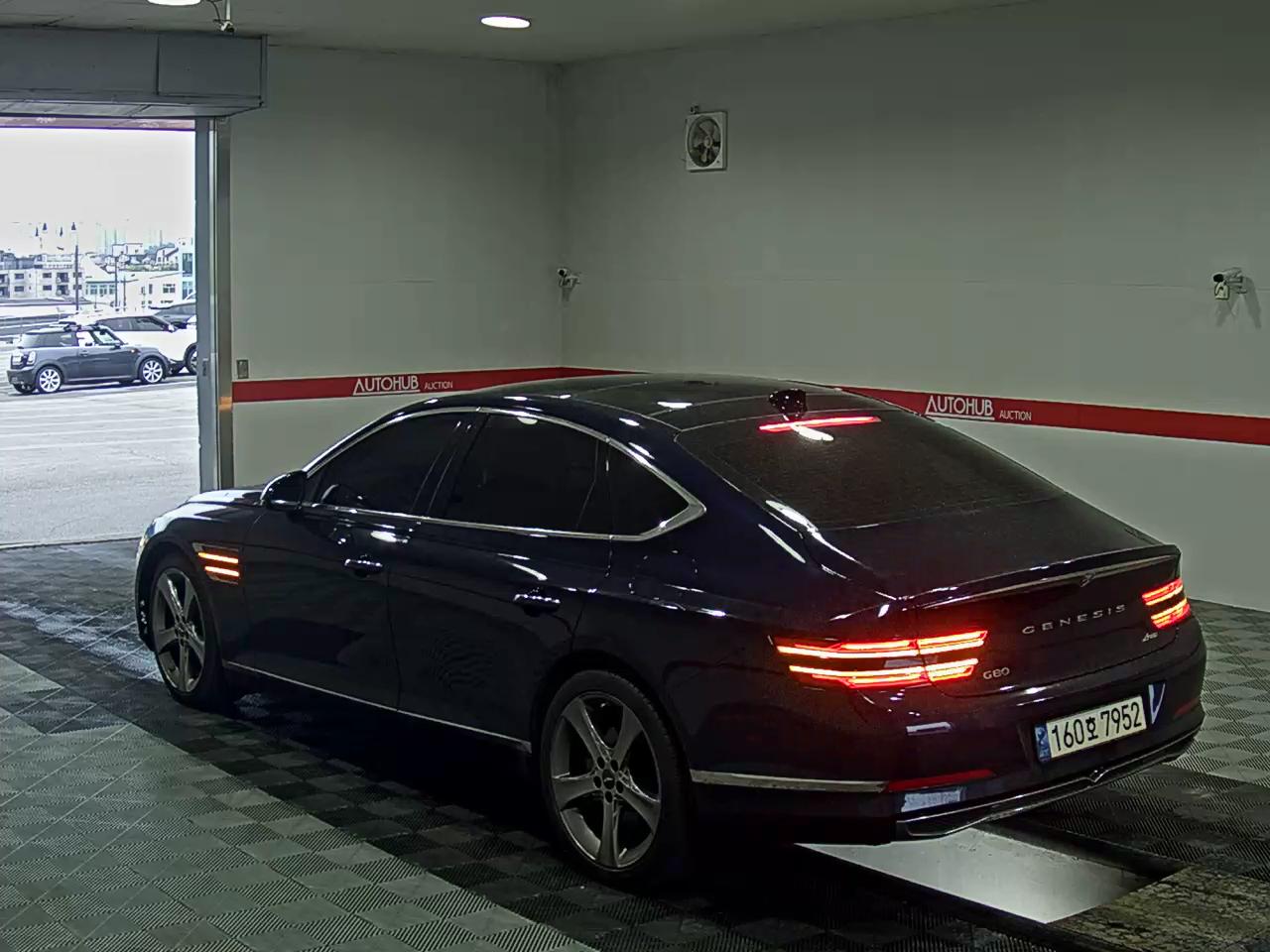 2021 - genesis g80