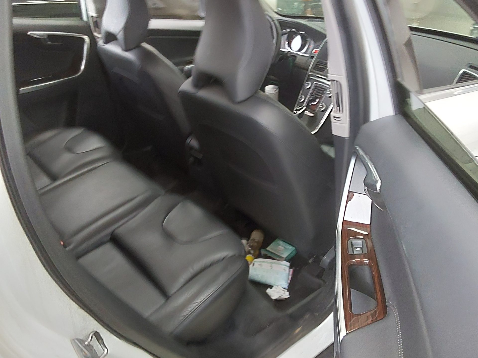 2016 - volvo xc60