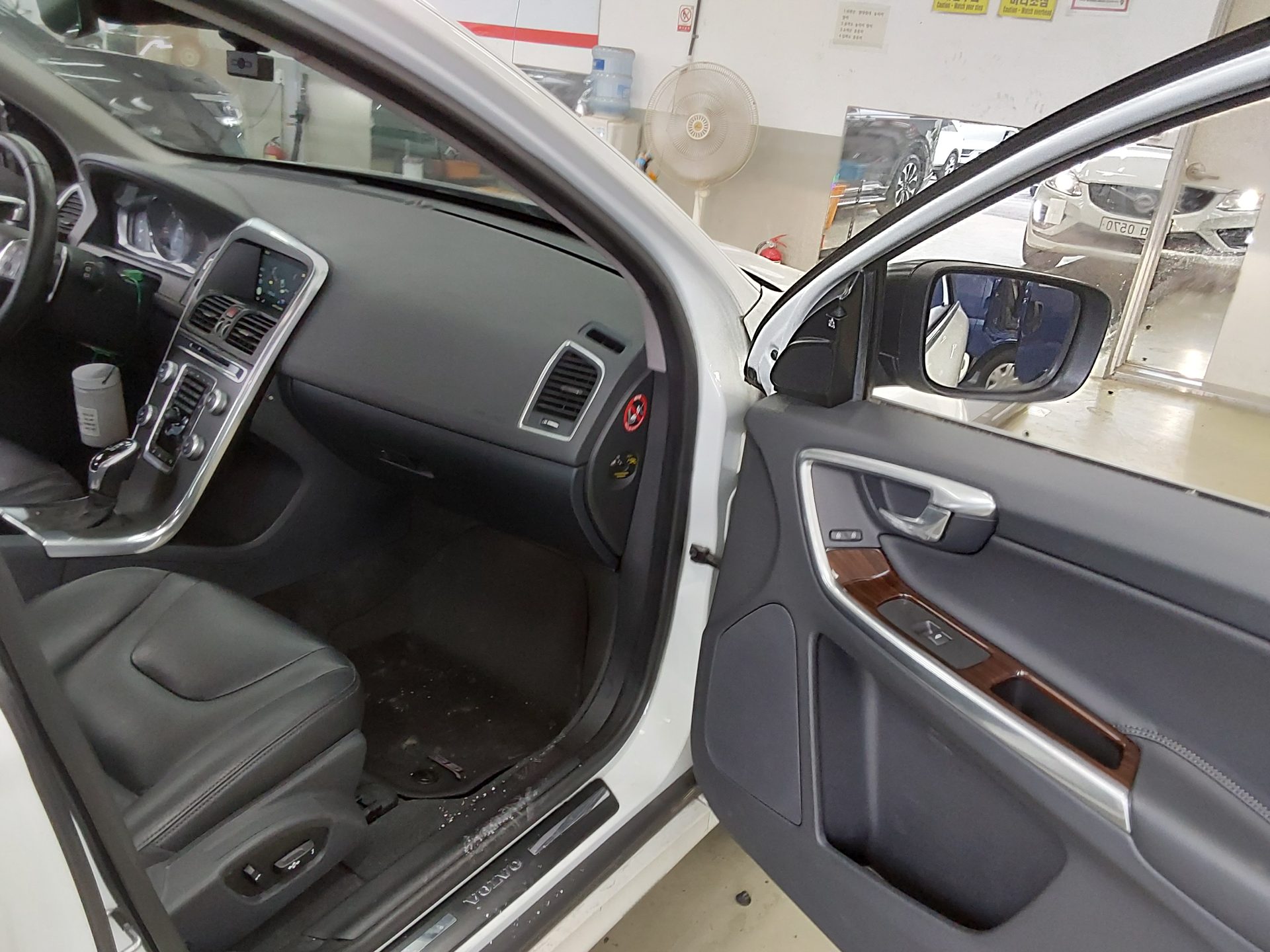 2016 - volvo xc60