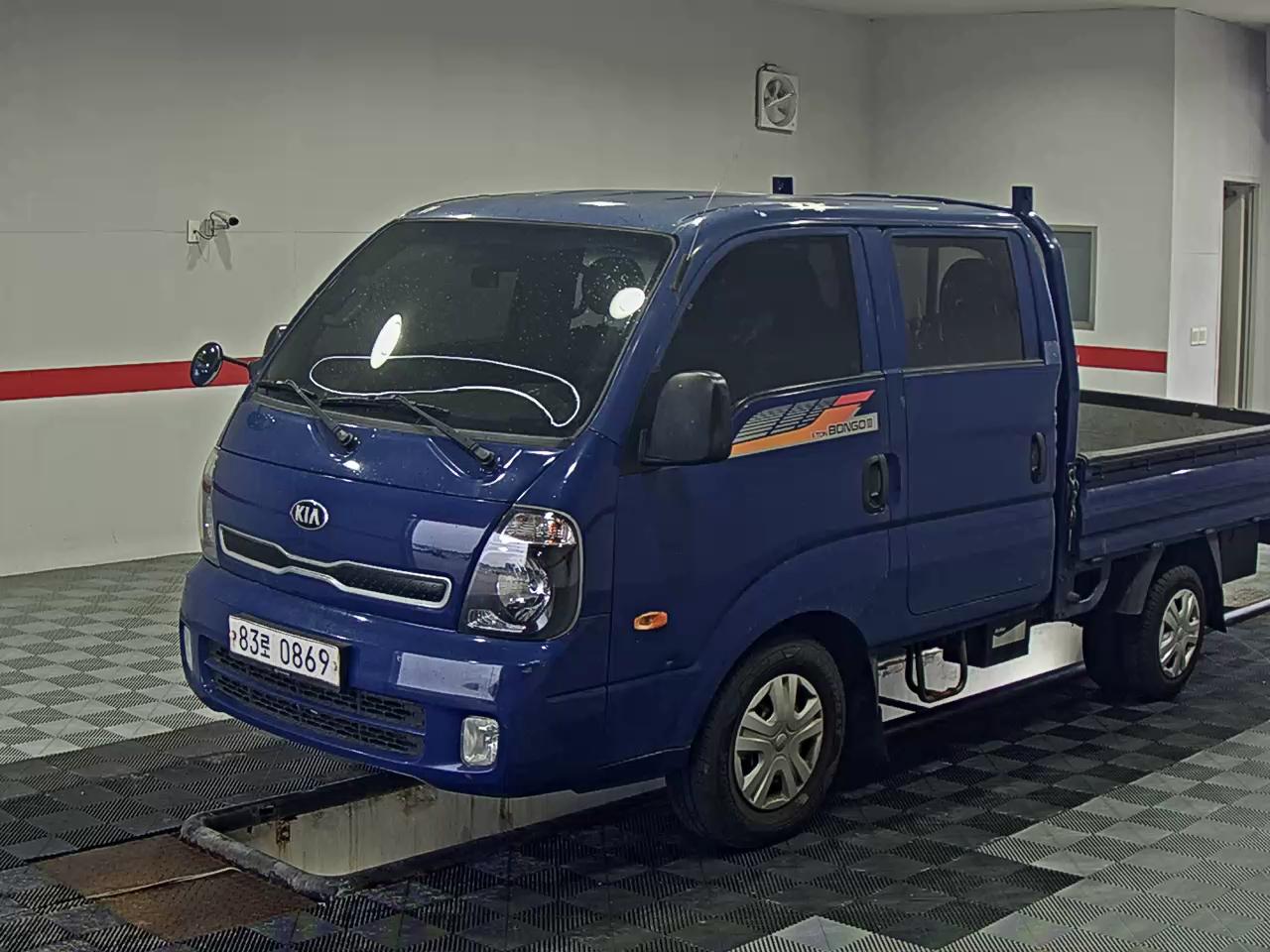 2017 - kia bongo