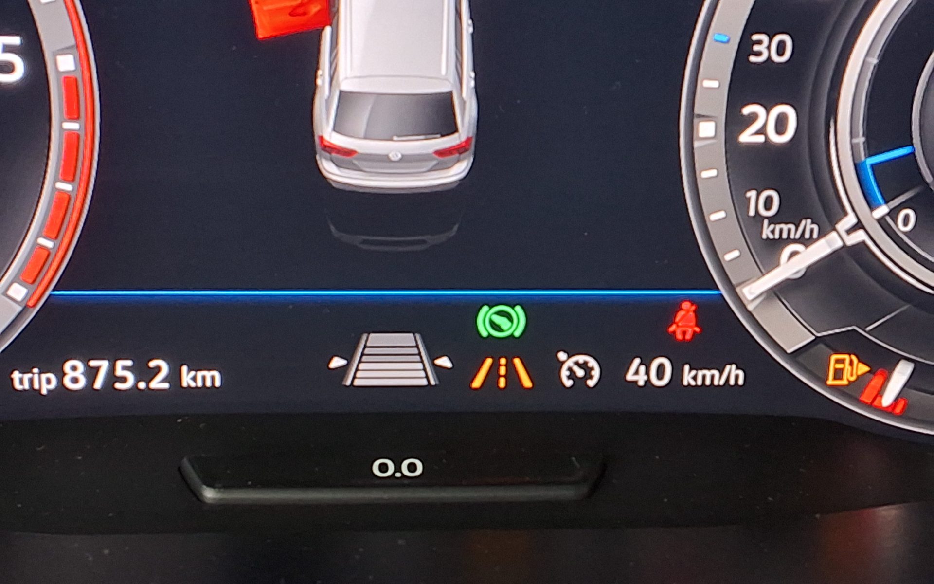 2018 - volkswagen tiguan