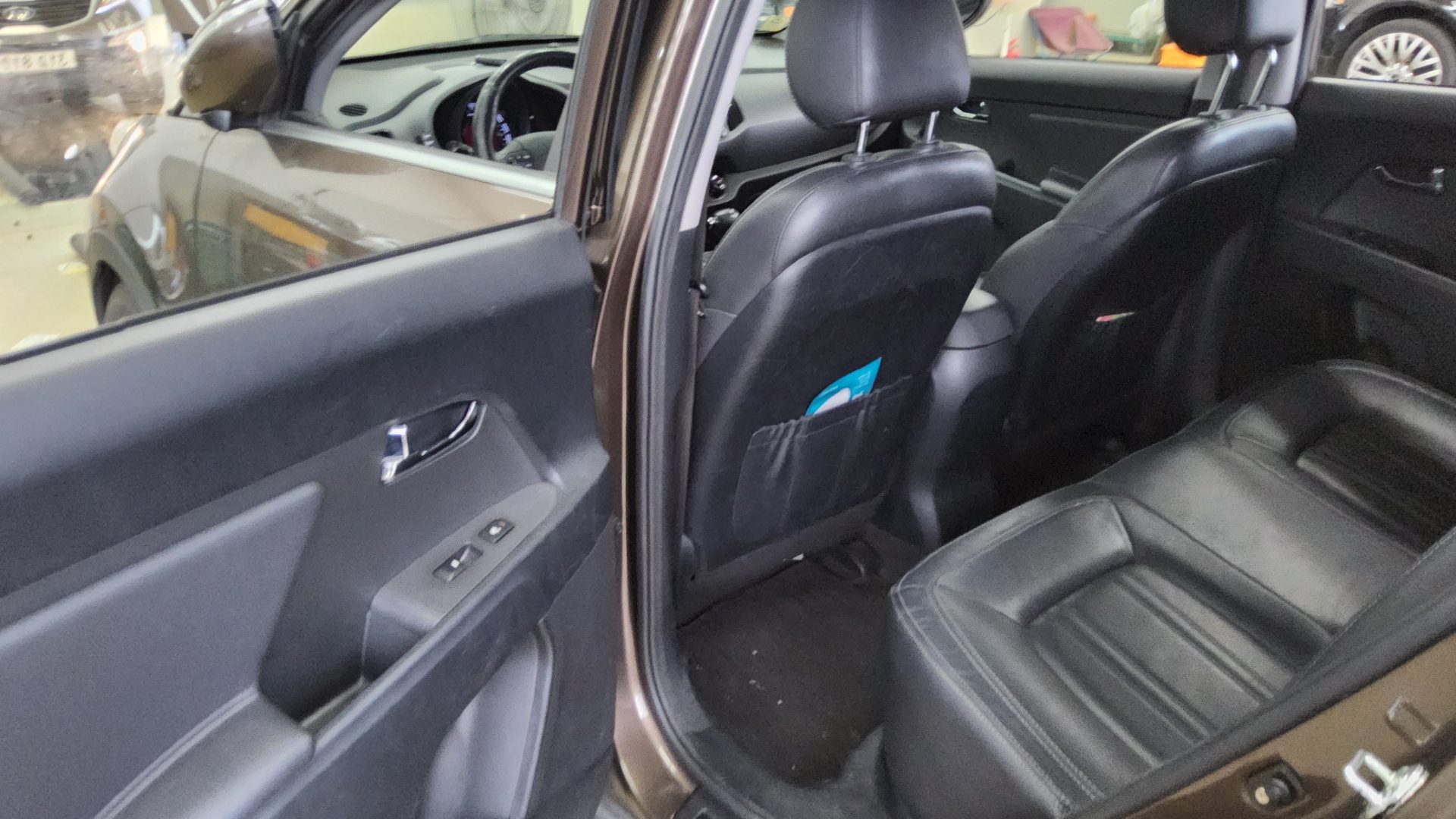 2012 - kia sportage