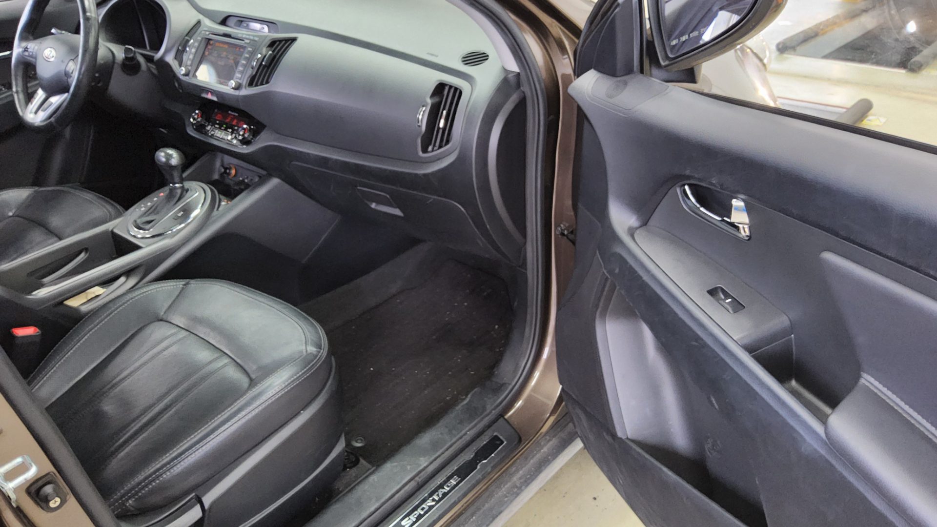 2012 - kia sportage