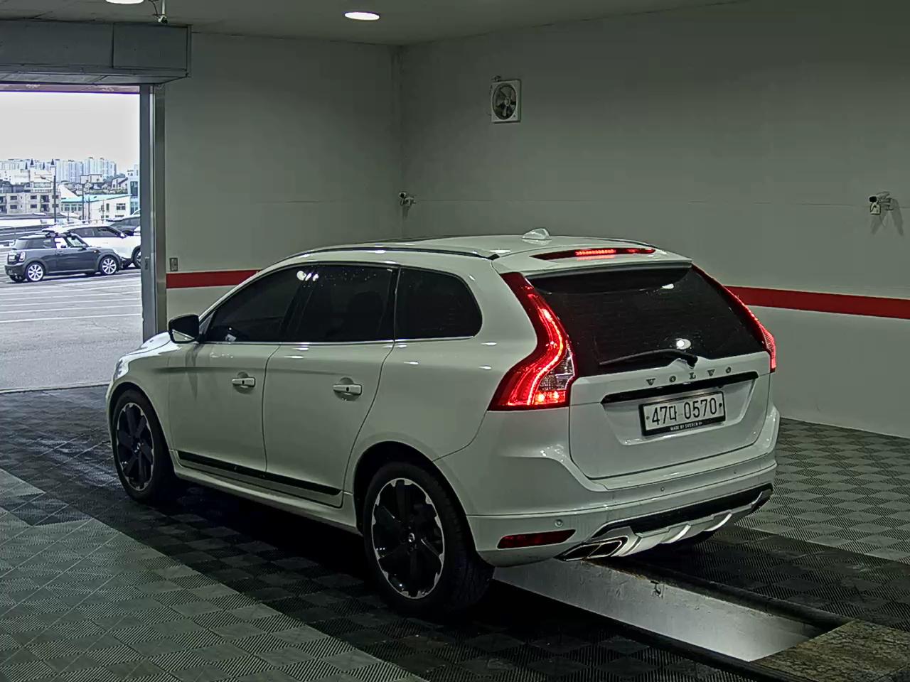 2016 - volvo xc60