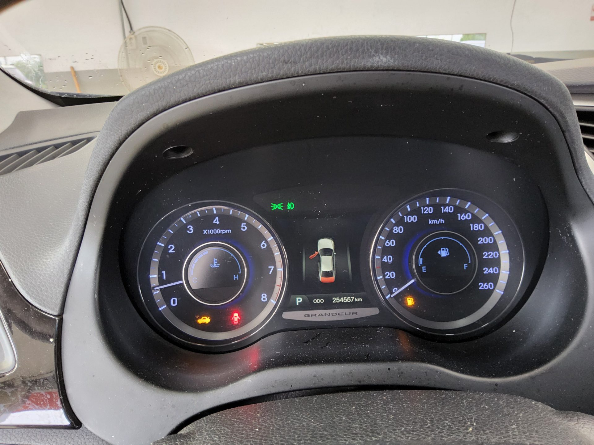 2014 - hyundai grandeur