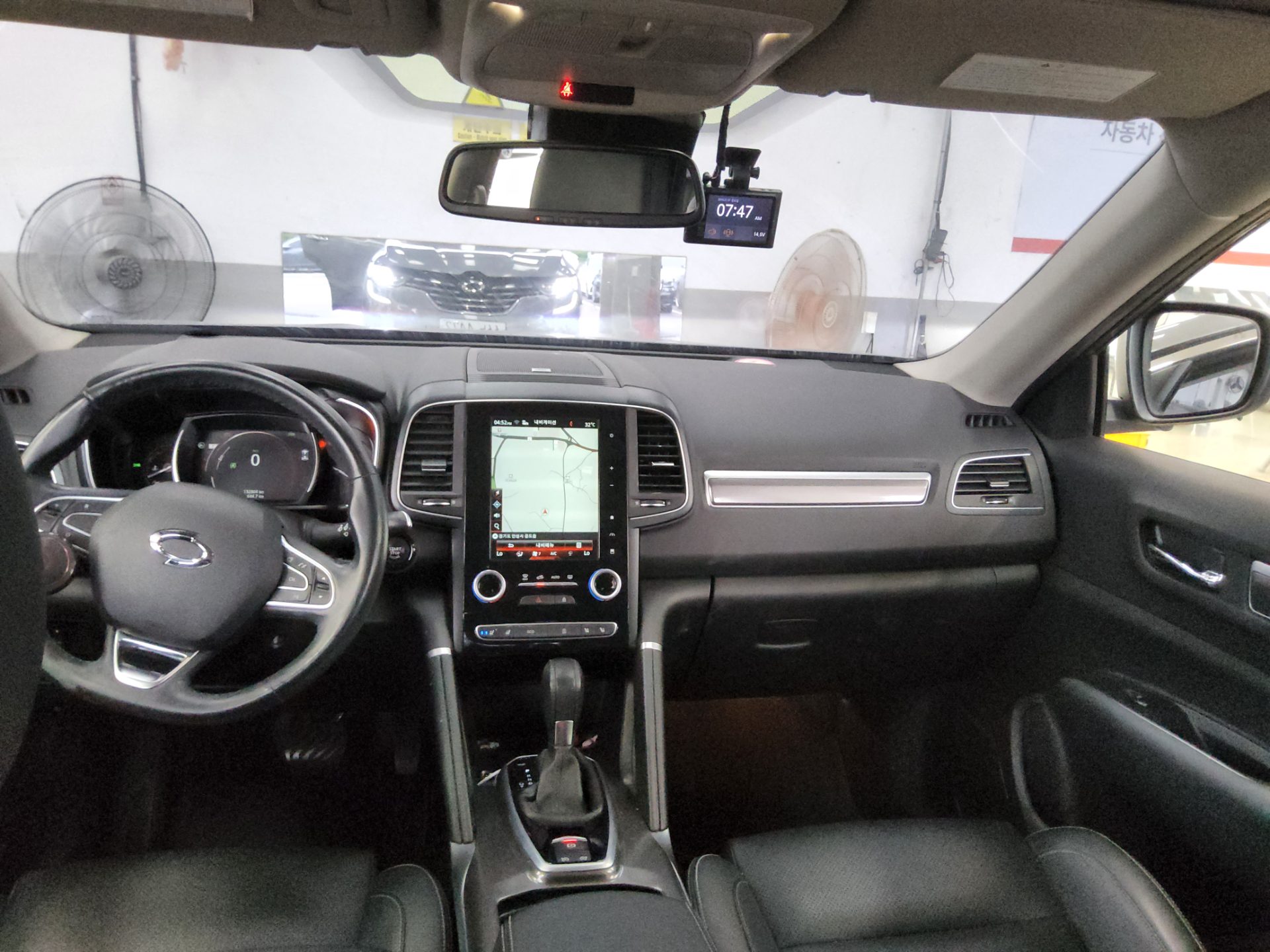 2017 - renault qm6