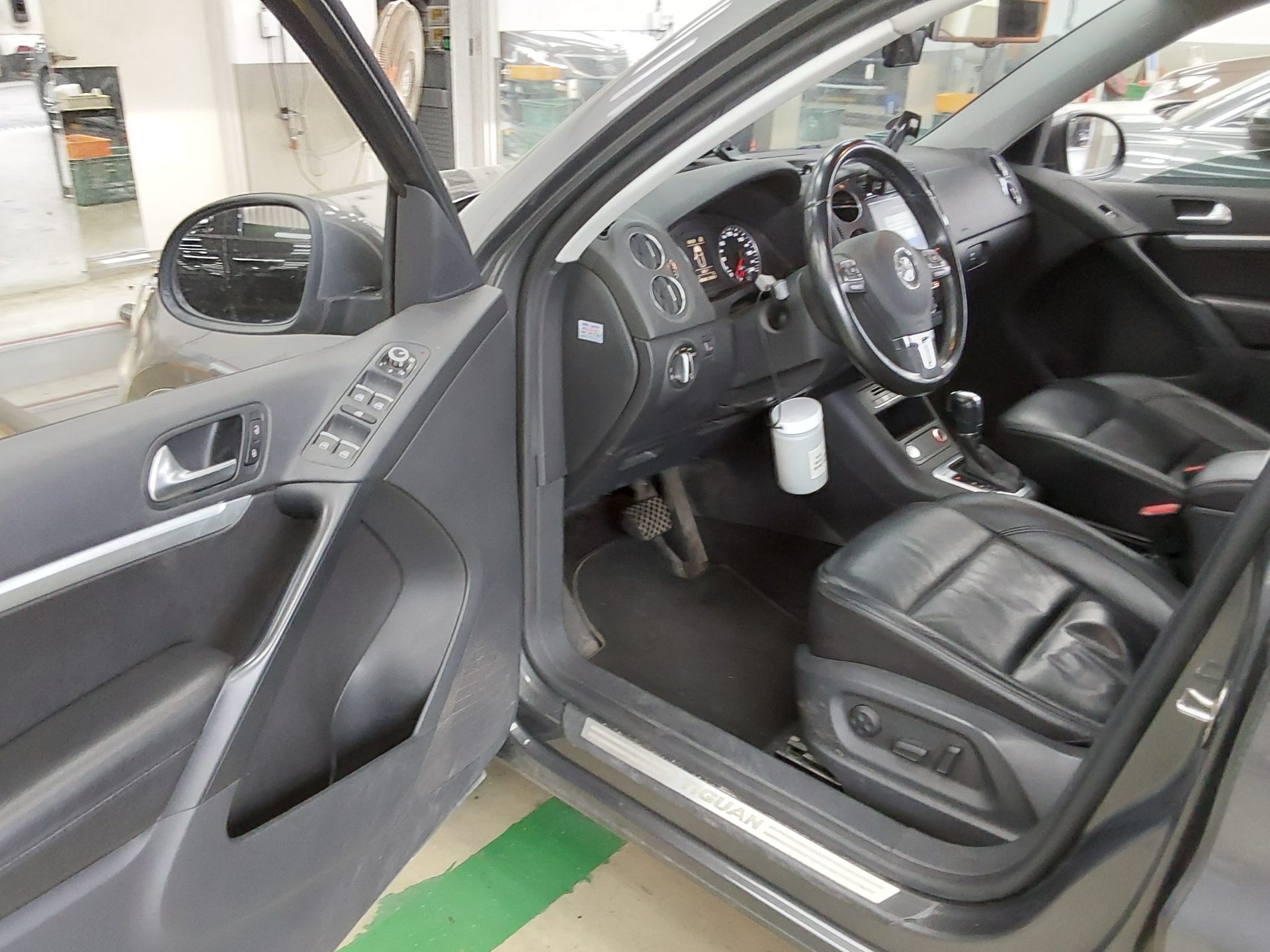 2014 - volkswagen tiguan