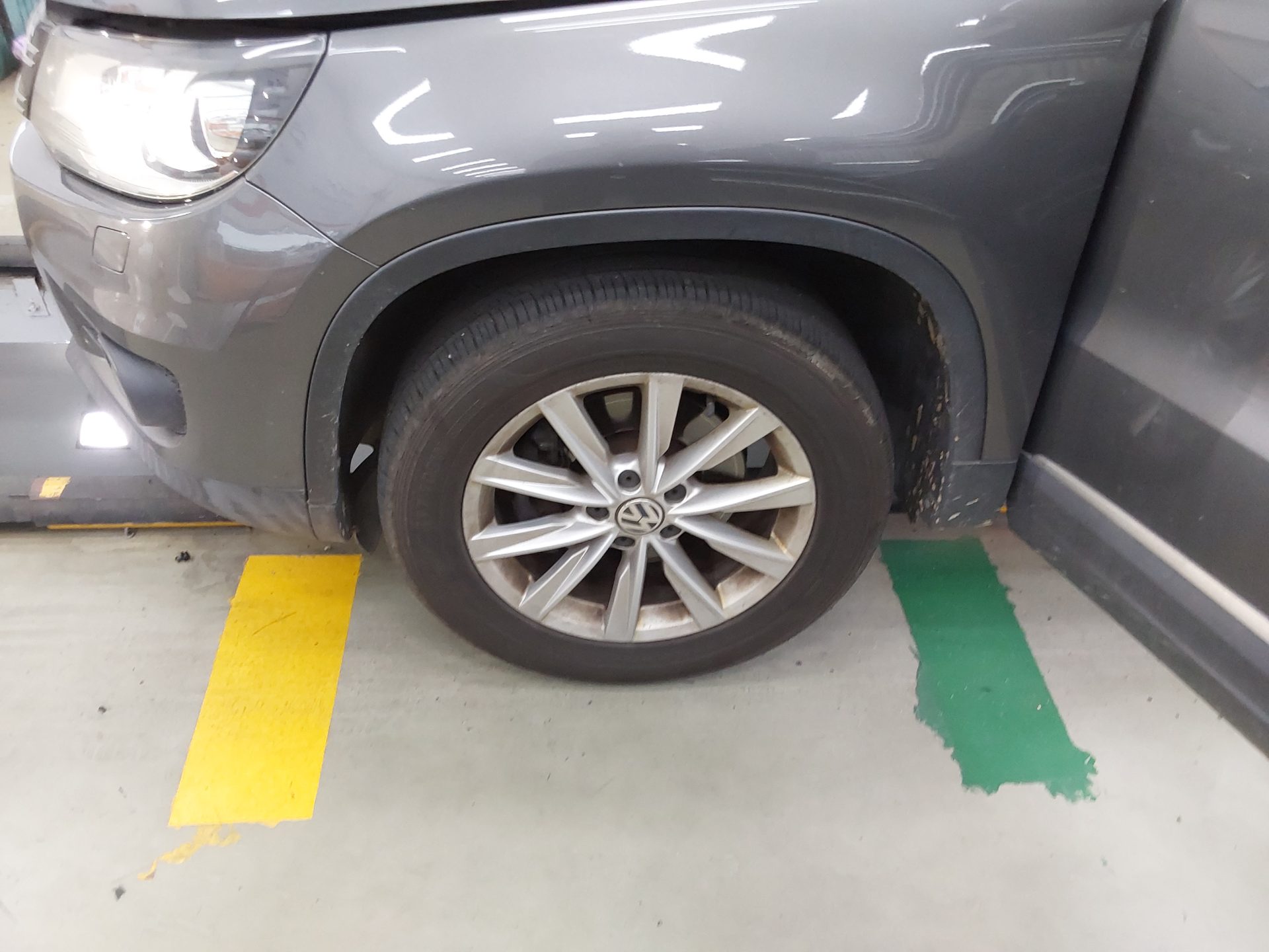 2014 - volkswagen tiguan