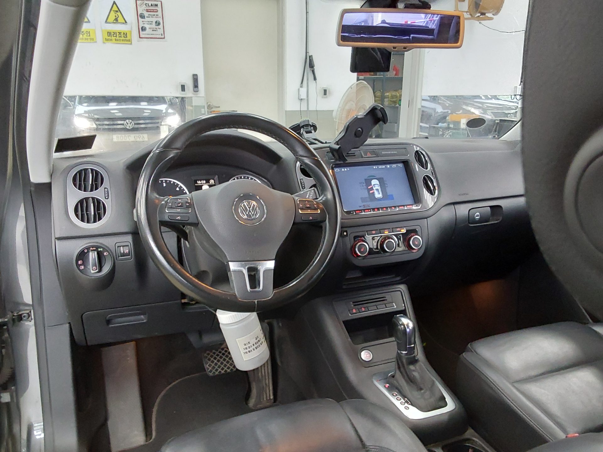 2014 - volkswagen tiguan