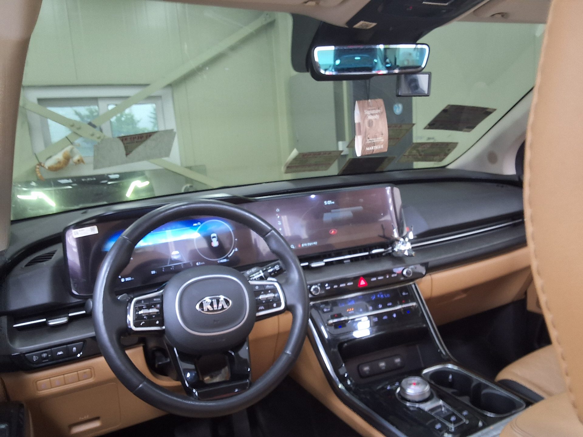 2021 - kia carnival