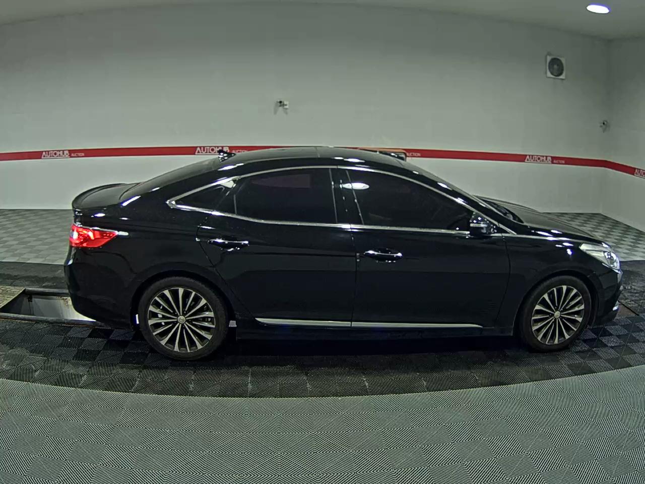 2014 - hyundai grandeur