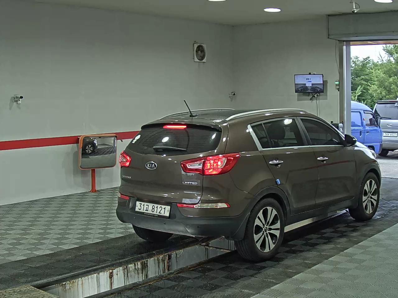 2012 - kia sportage