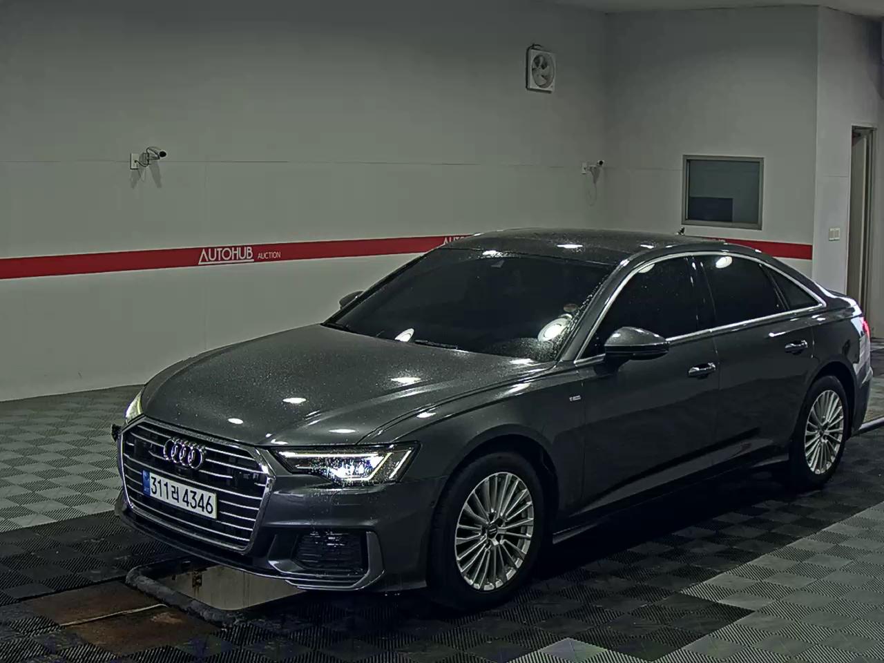 AUDI A6 (5TH GEN) 45 TFSI