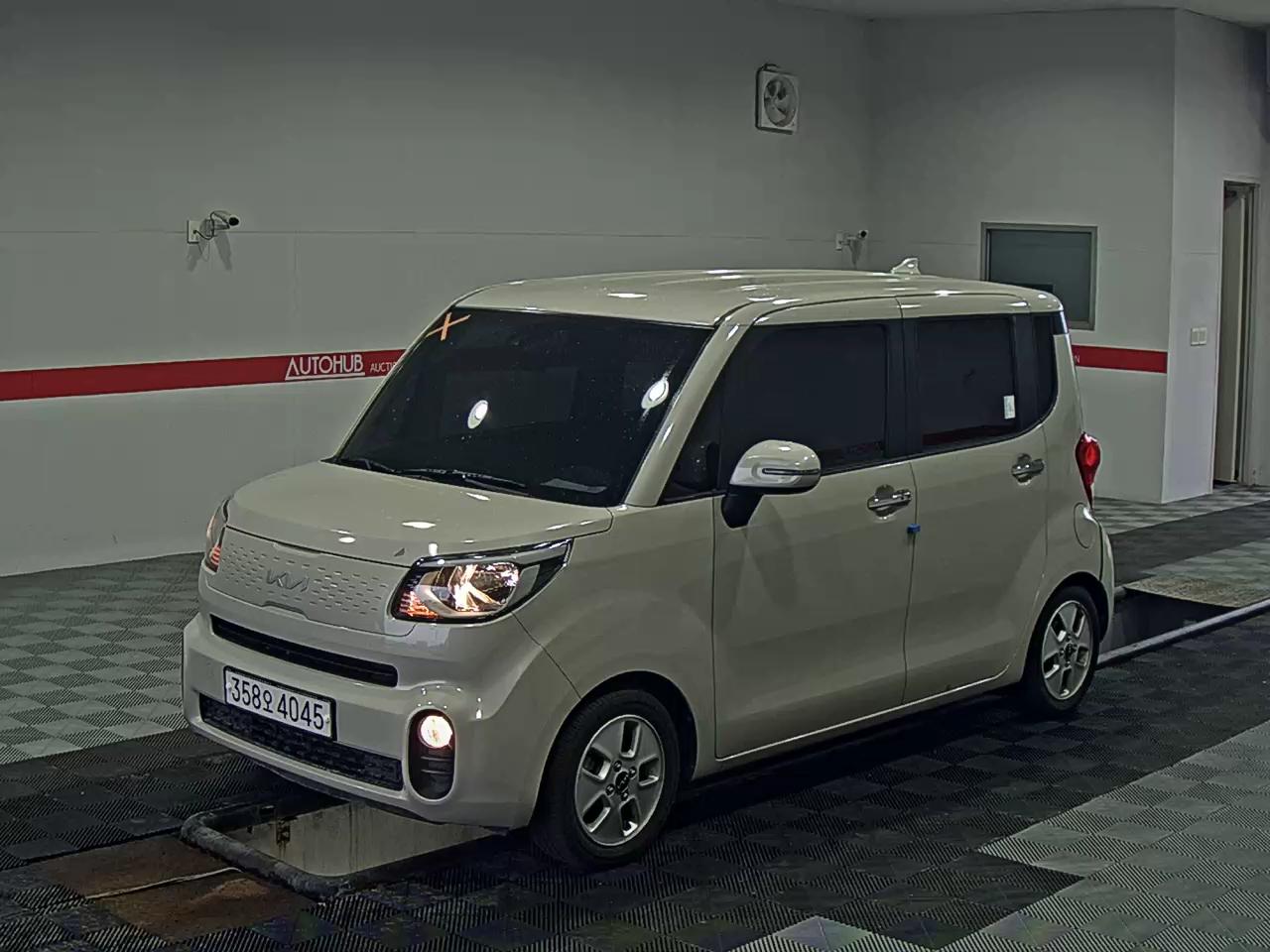 2022 - kia ray