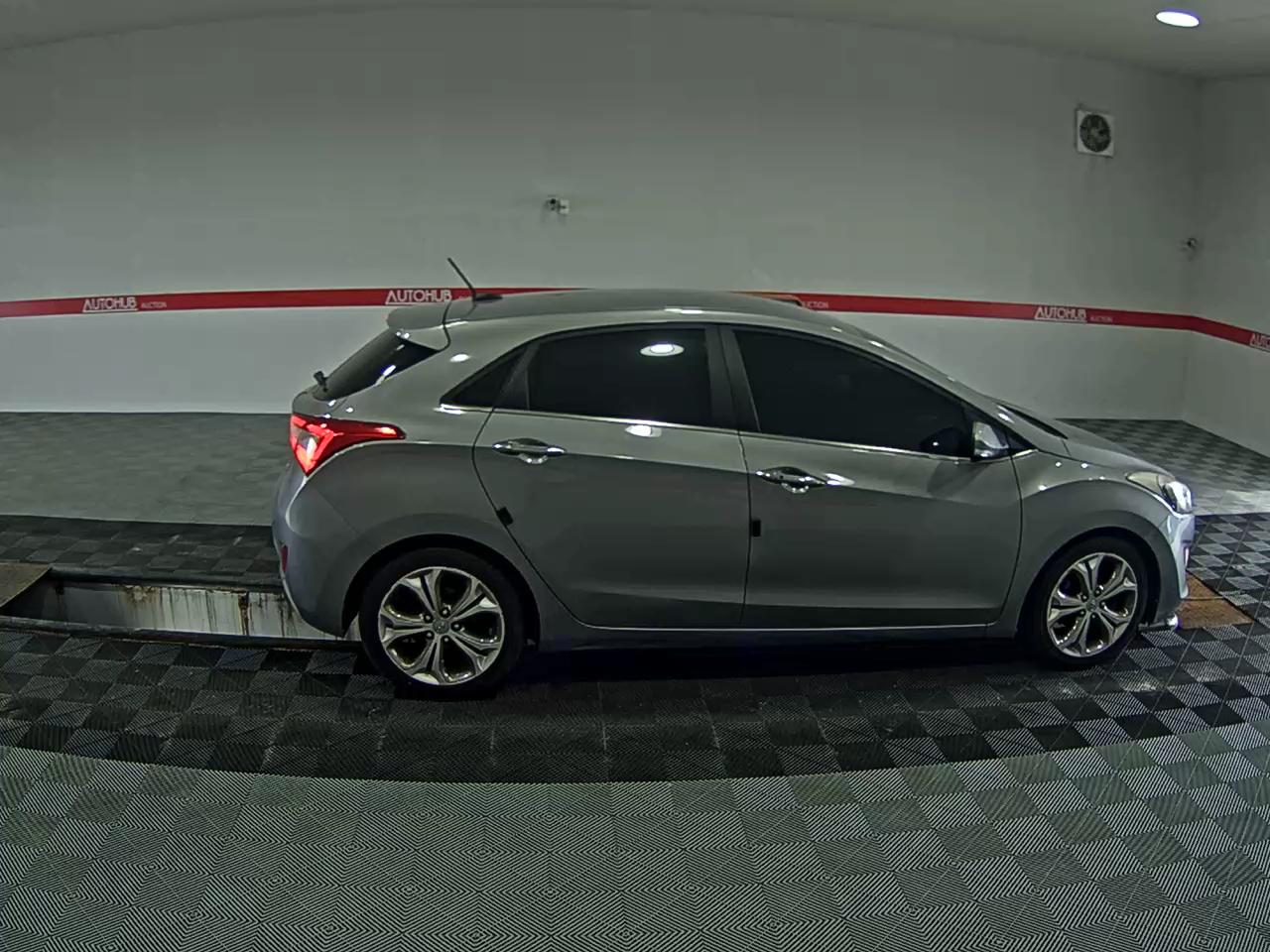 2012 - hyundai i30