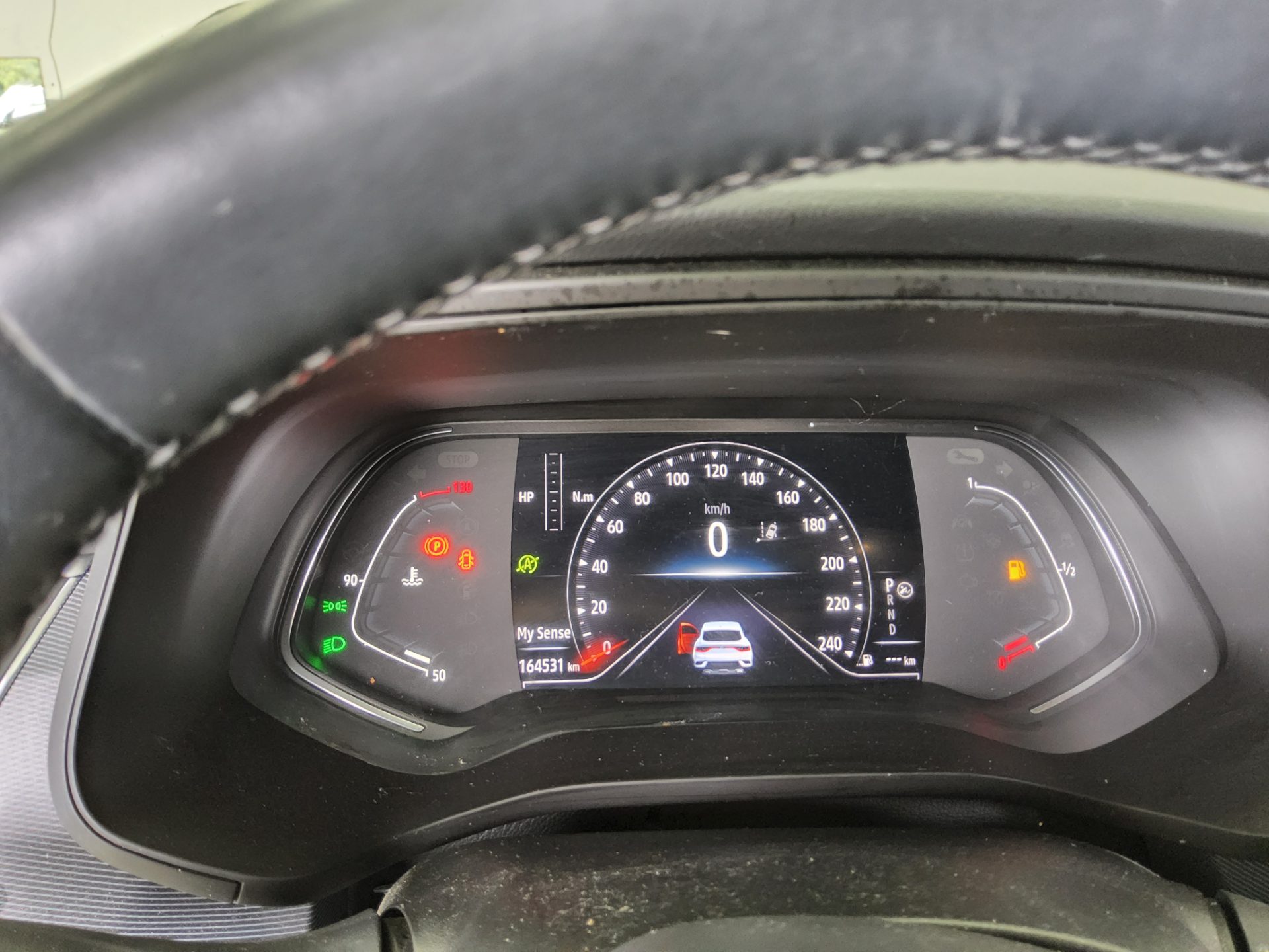 2023 - renault xm3