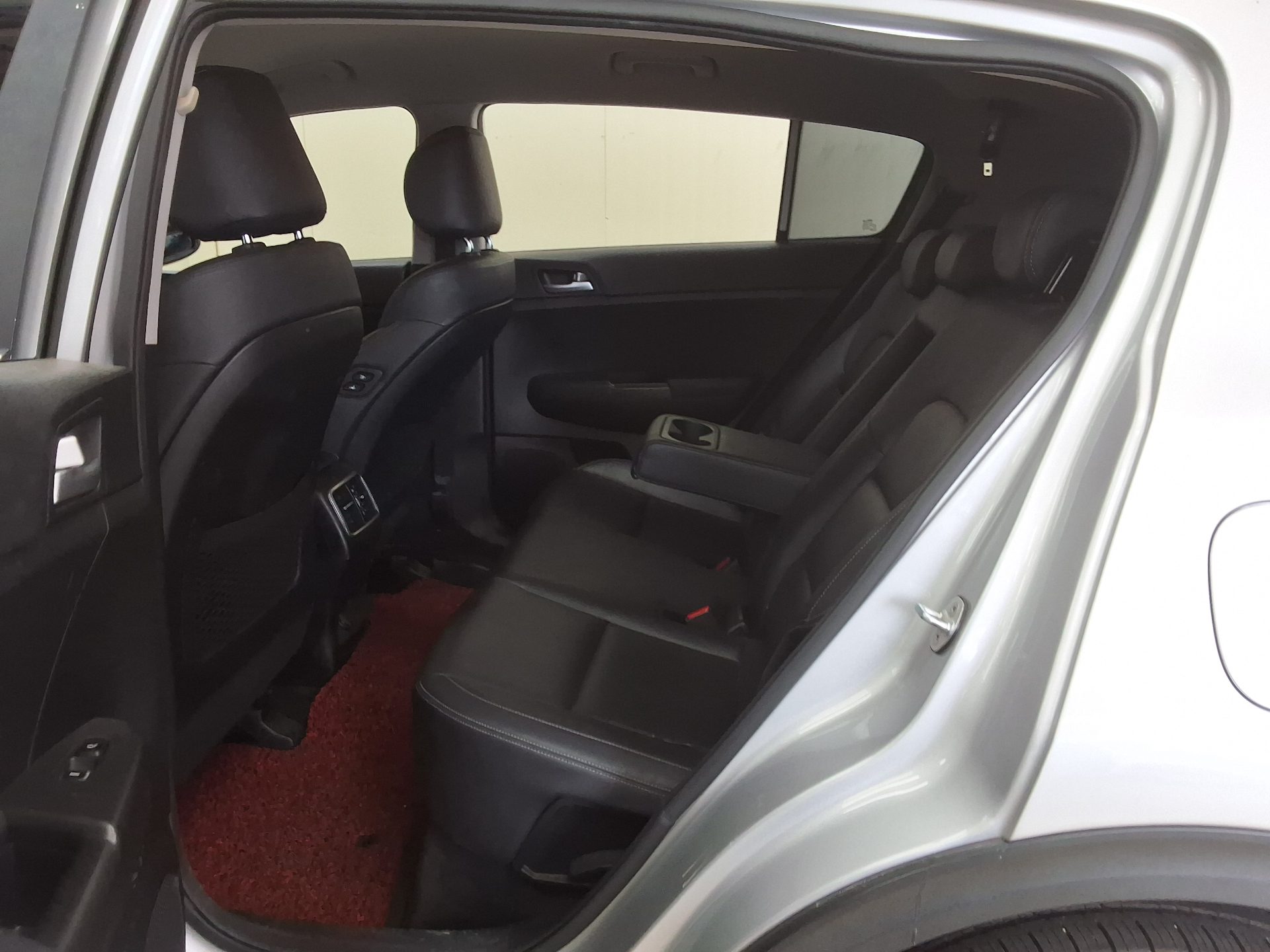 2019 - kia sportage