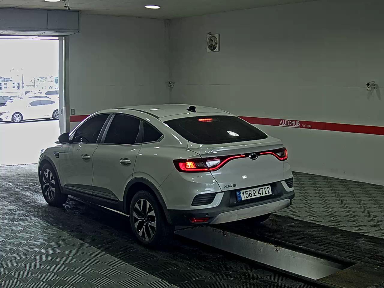 2023 - renault xm3