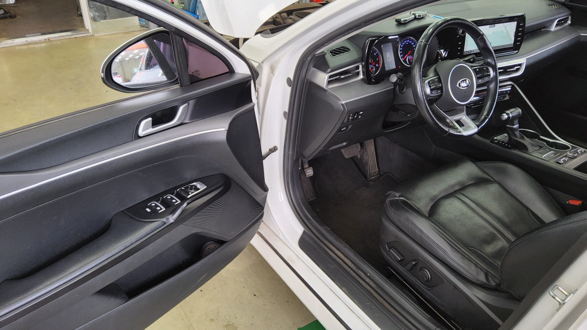 2020 - kia k5