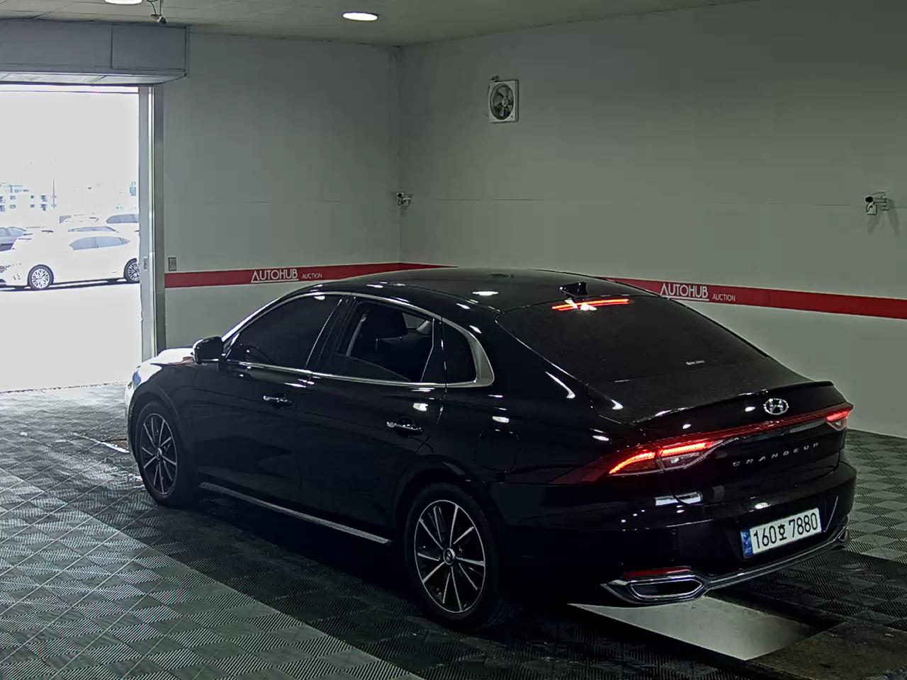 2022 - hyundai grandeur