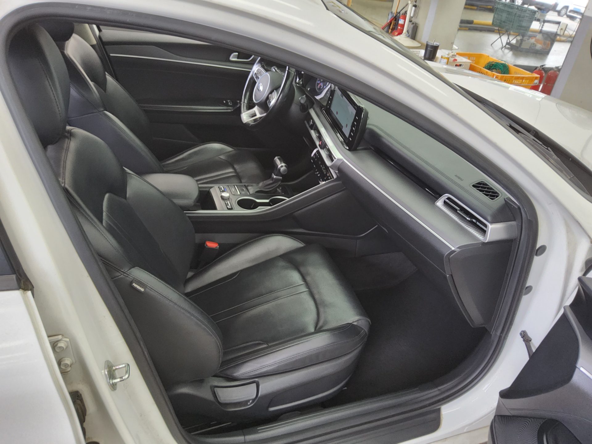 2020 - kia k5