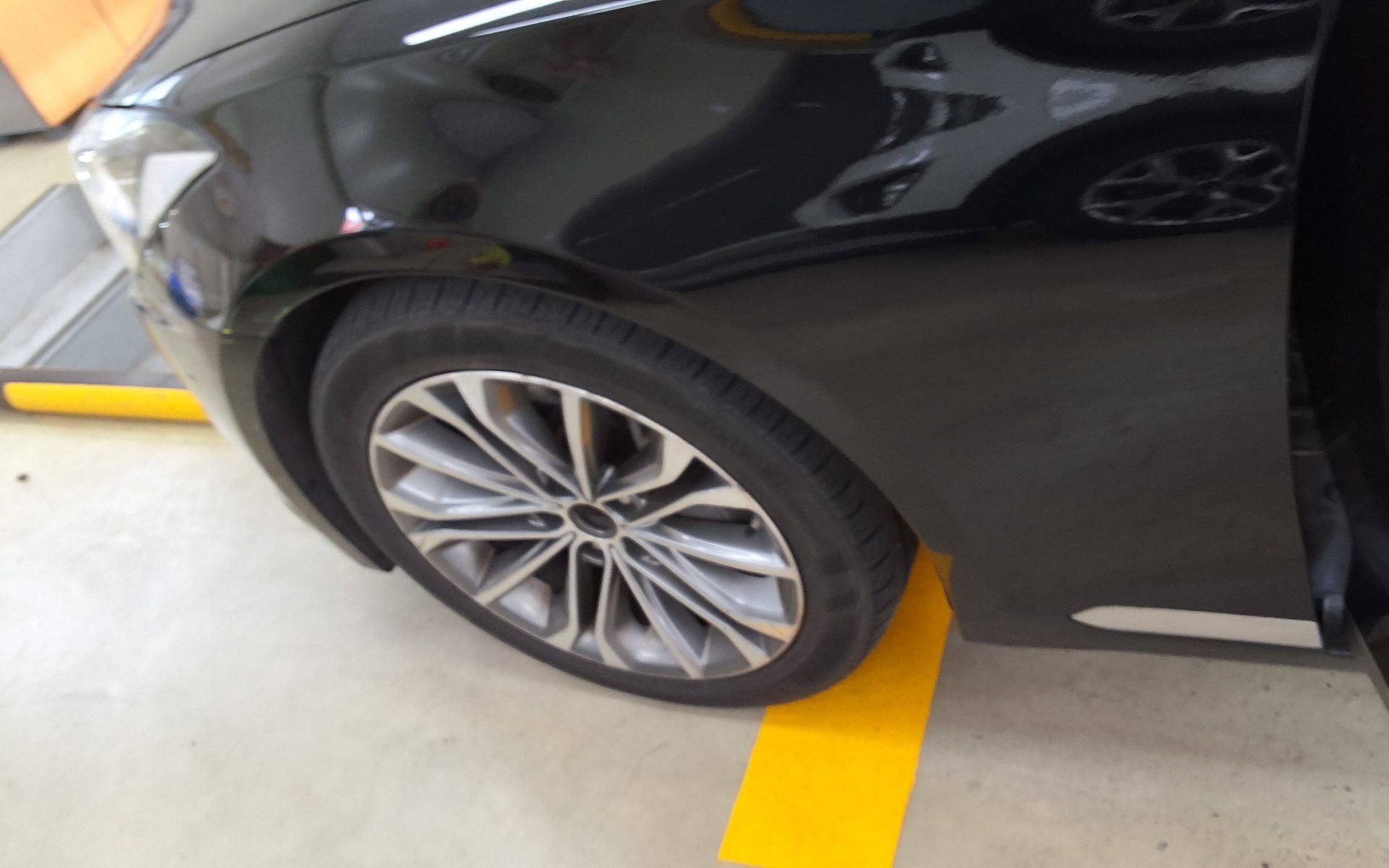2015 - hyundai g330