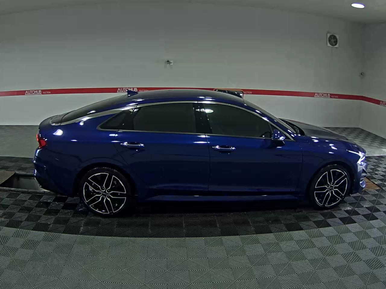2023 - kia k5