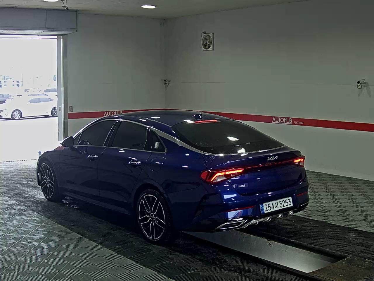 2023 - kia k5