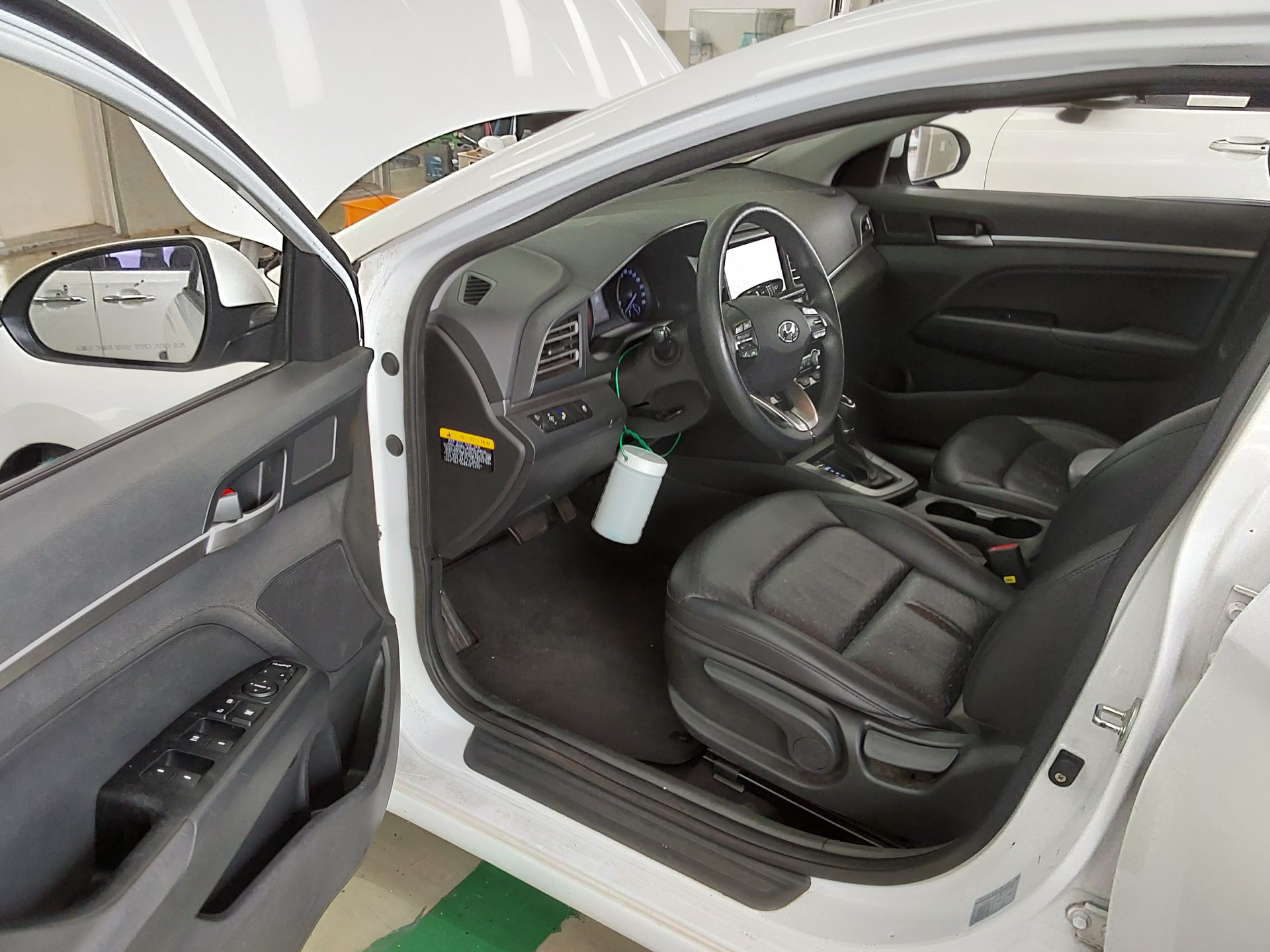 2019 - hyundai avante