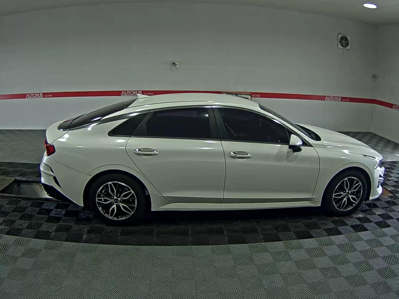 2020 - kia k5
