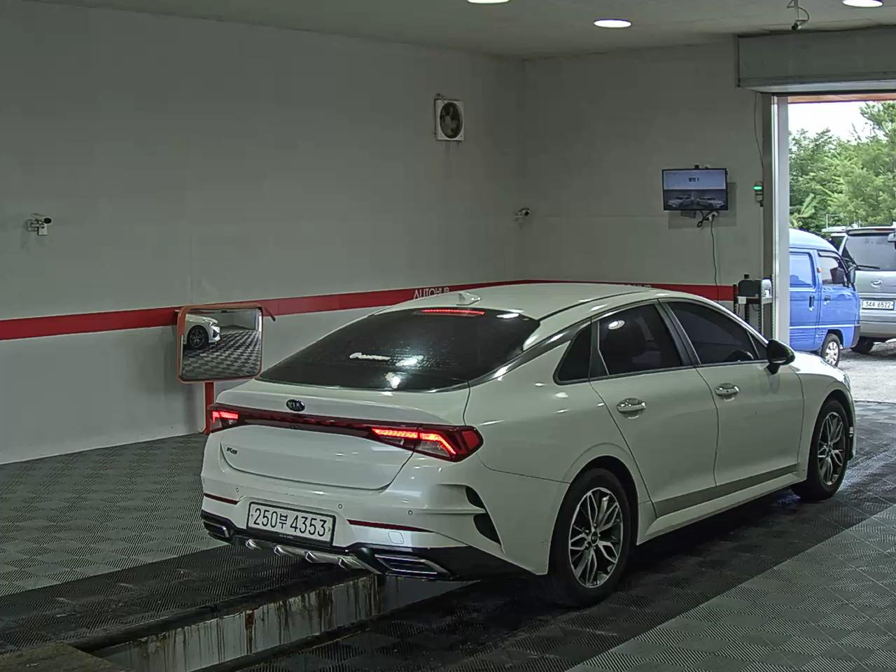 2020 - kia k5
