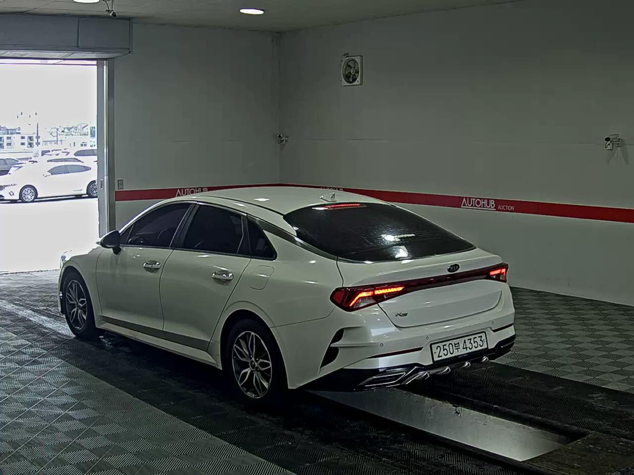 2020 - kia k5