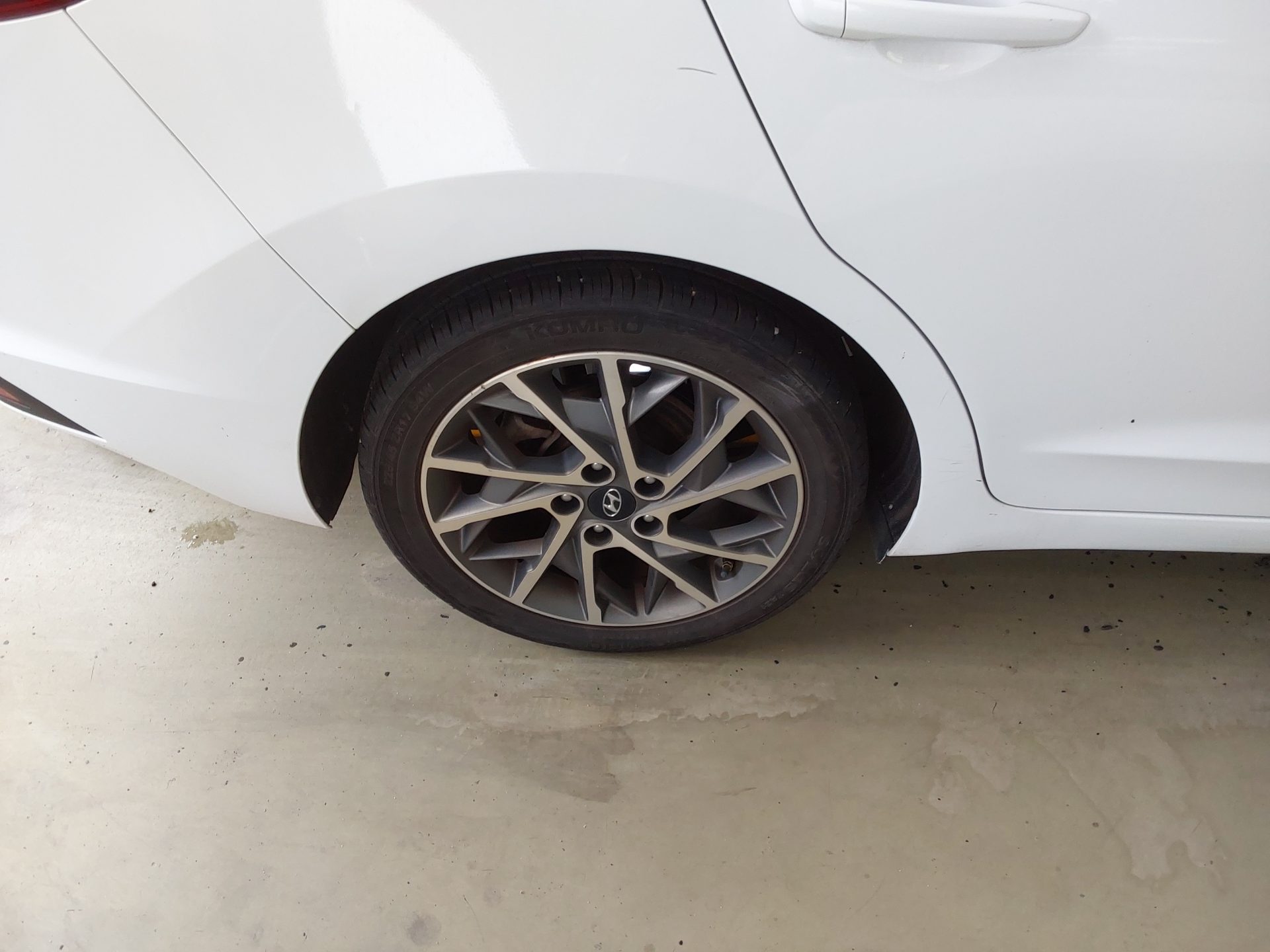 2019 - hyundai avante