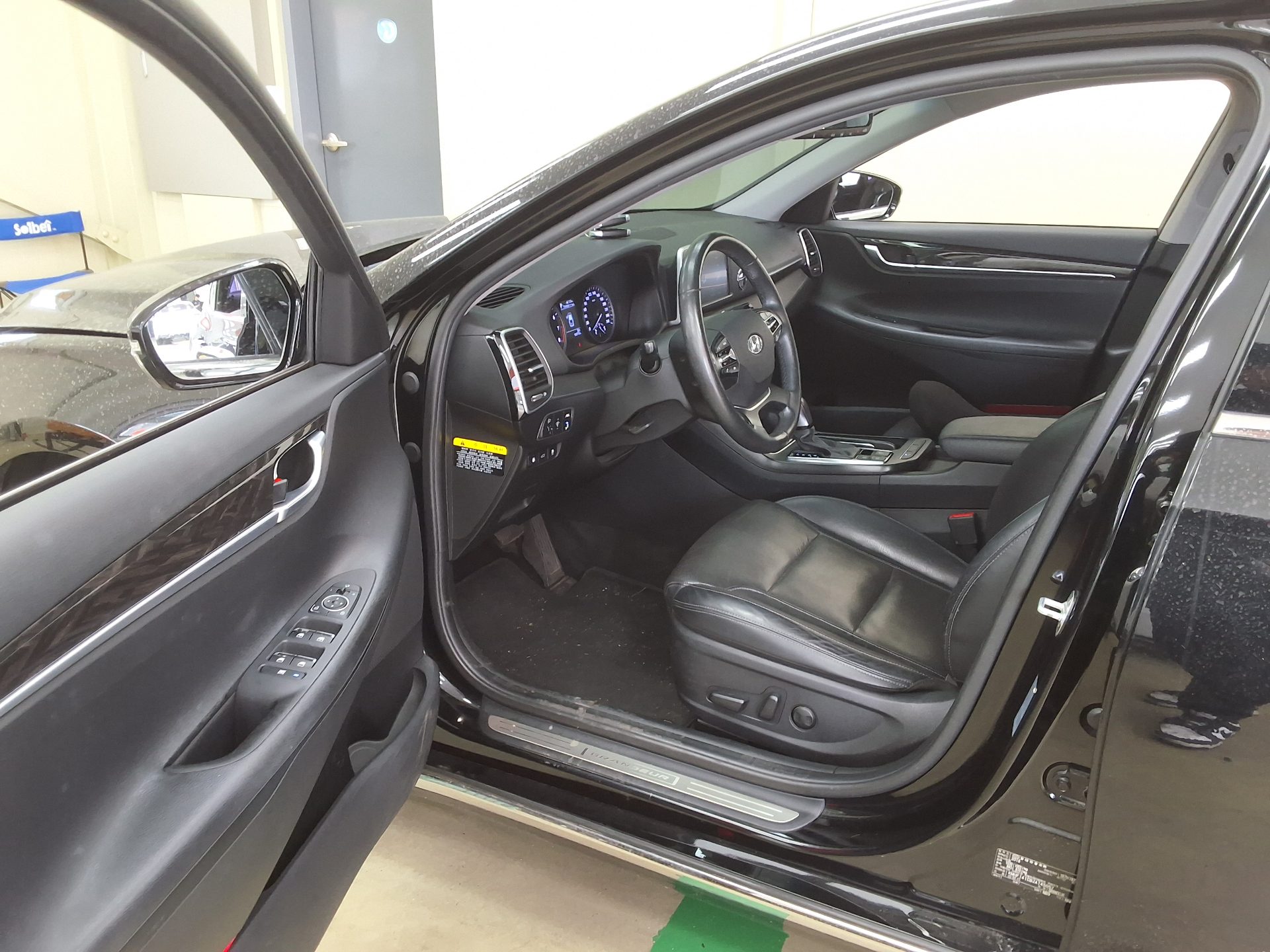 2018 - hyundai grandeur