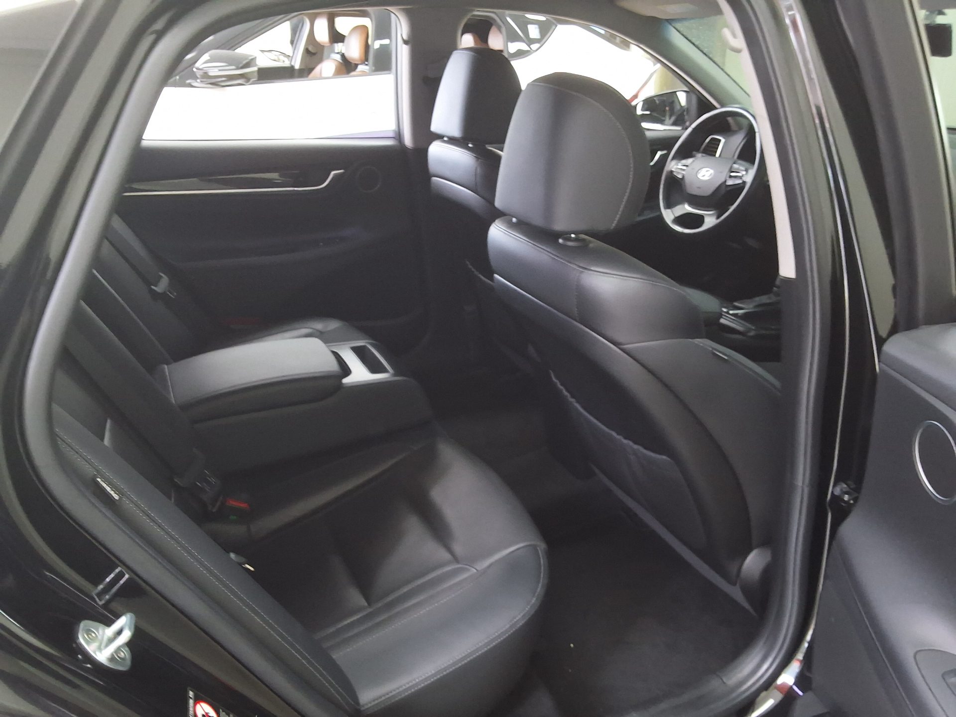 2018 - hyundai grandeur