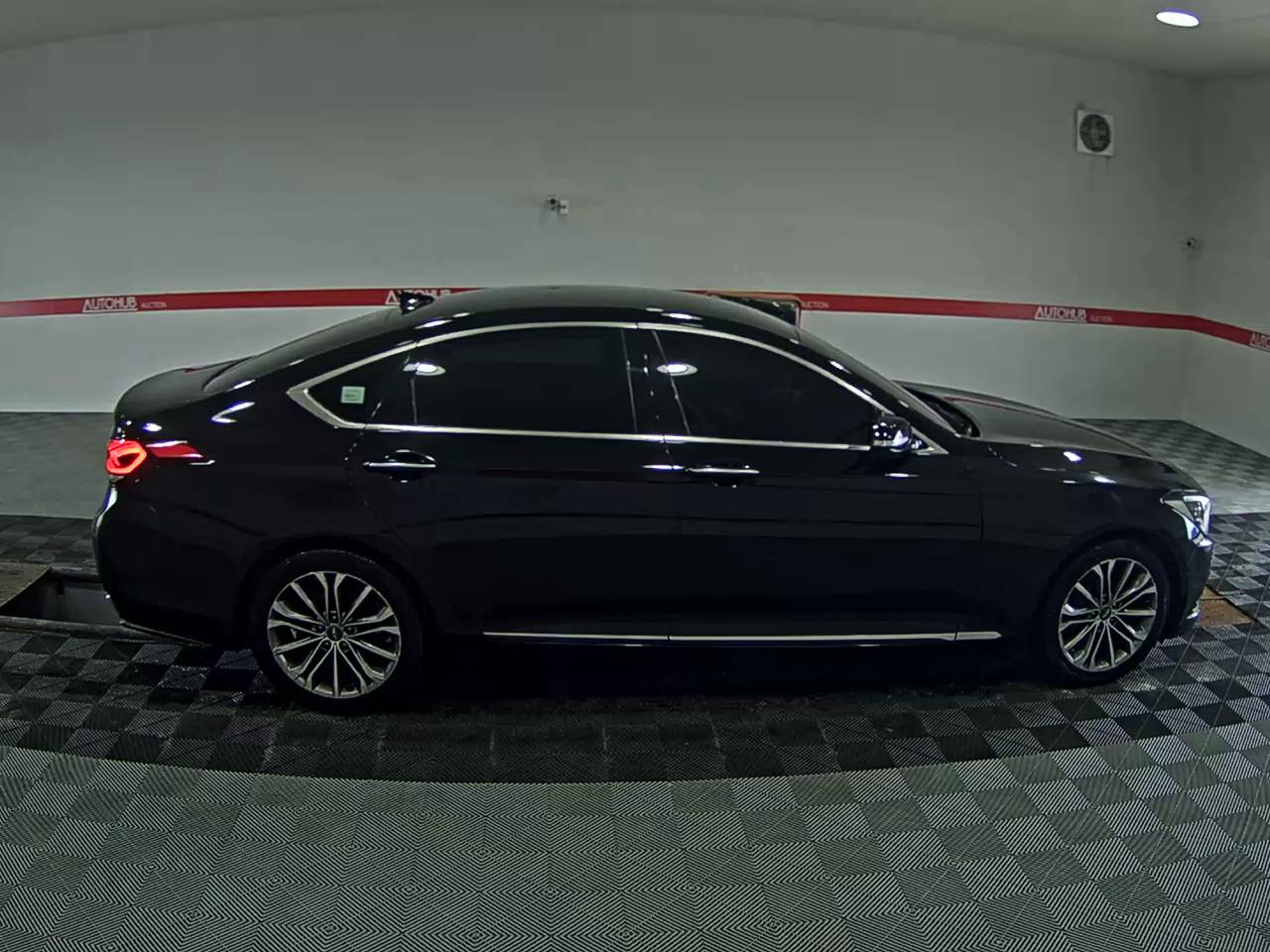 2015 - hyundai g330