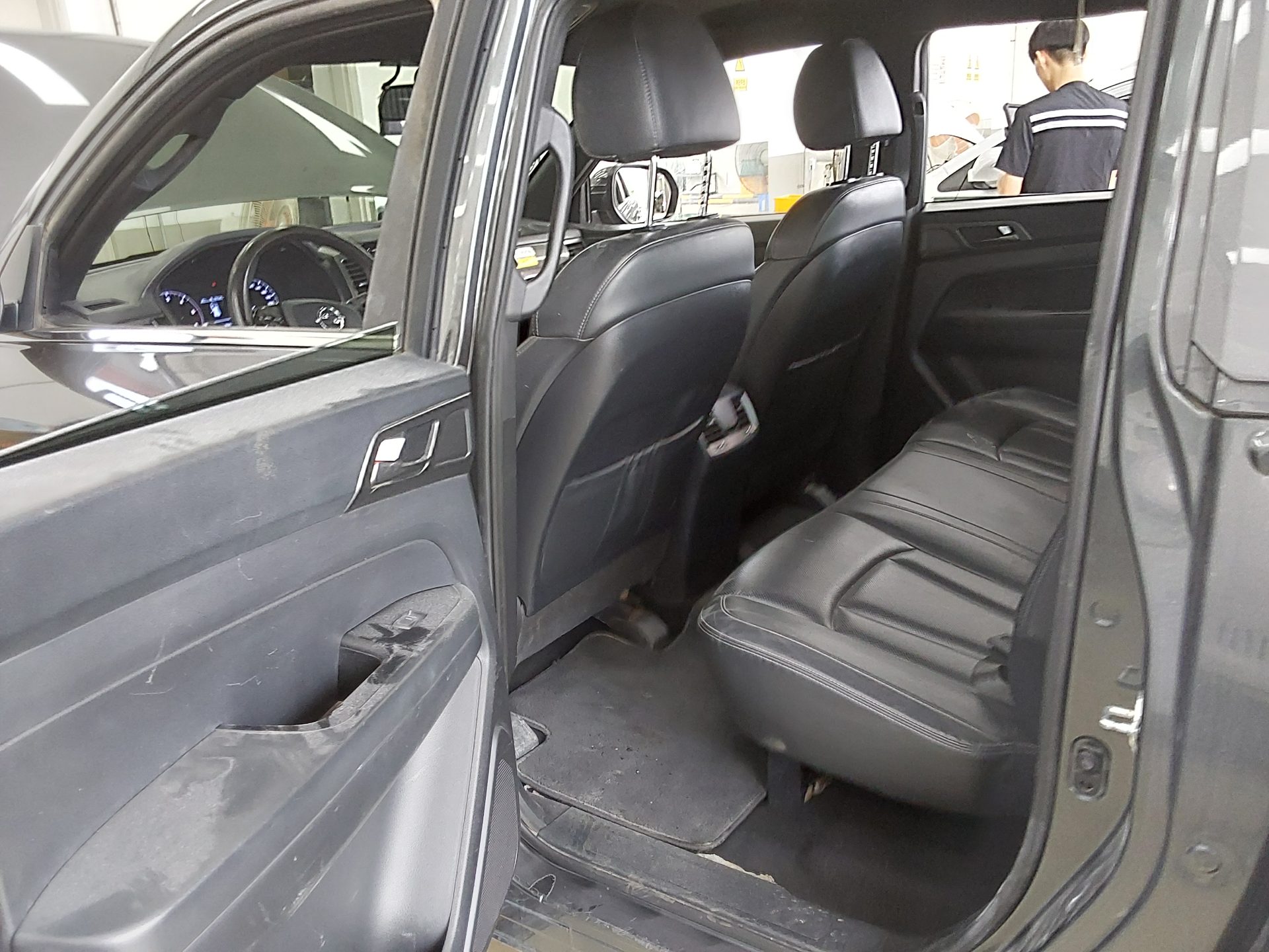 2022 - ssangyong rexton