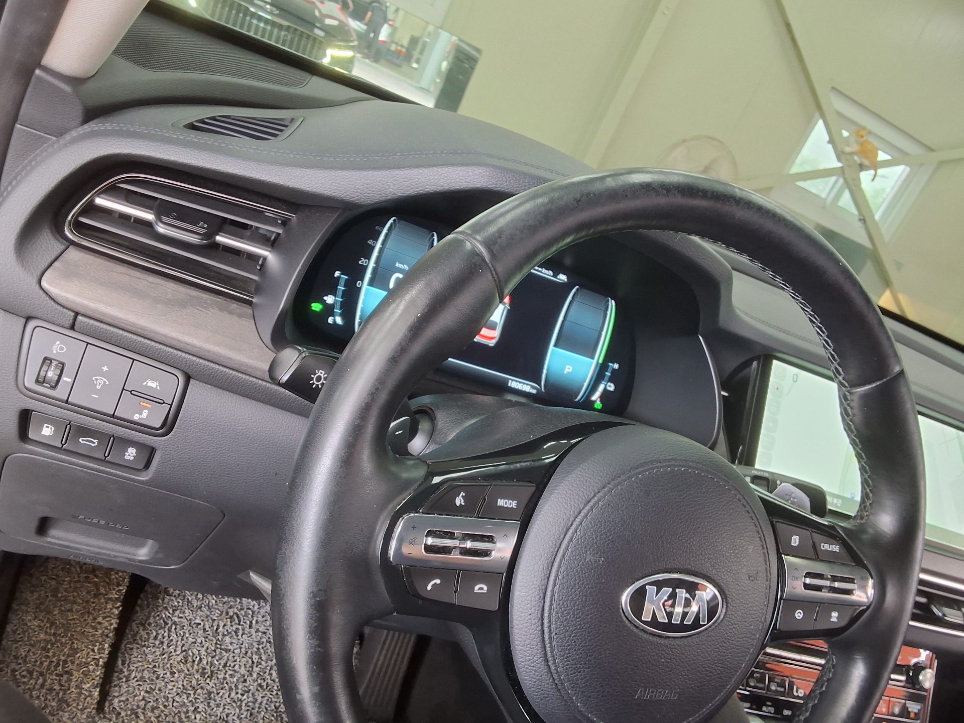 2020 - kia k7