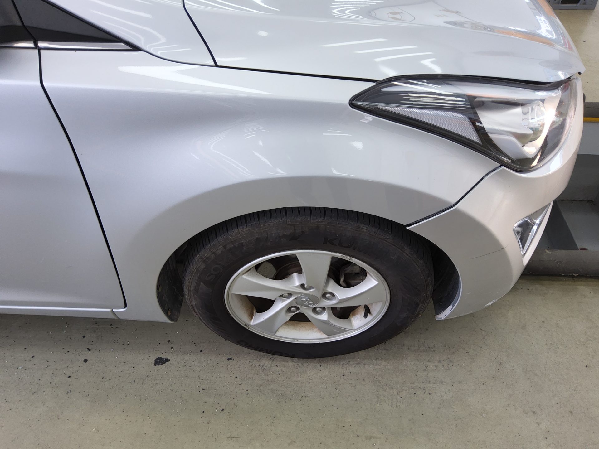 2015 - hyundai avante