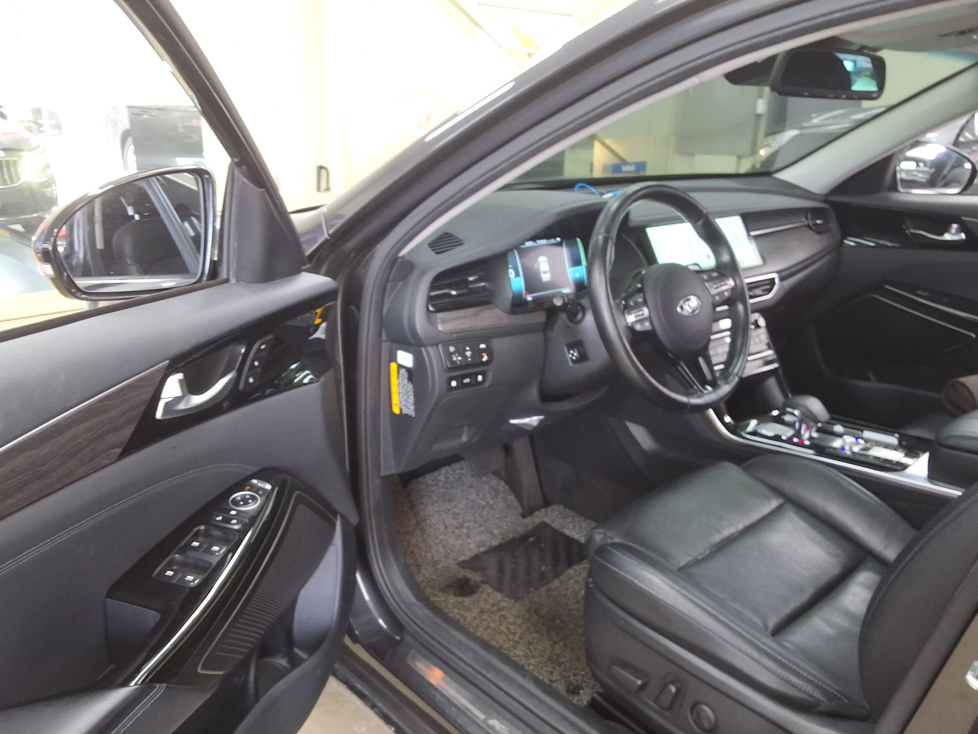 2020 - kia k7
