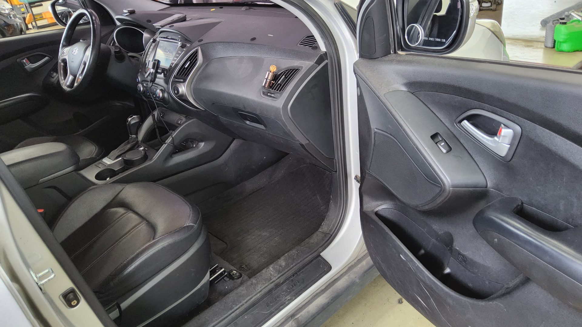 2015 - hyundai tucson