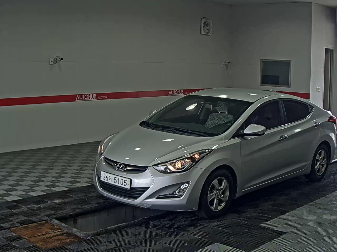 2015 - hyundai avante