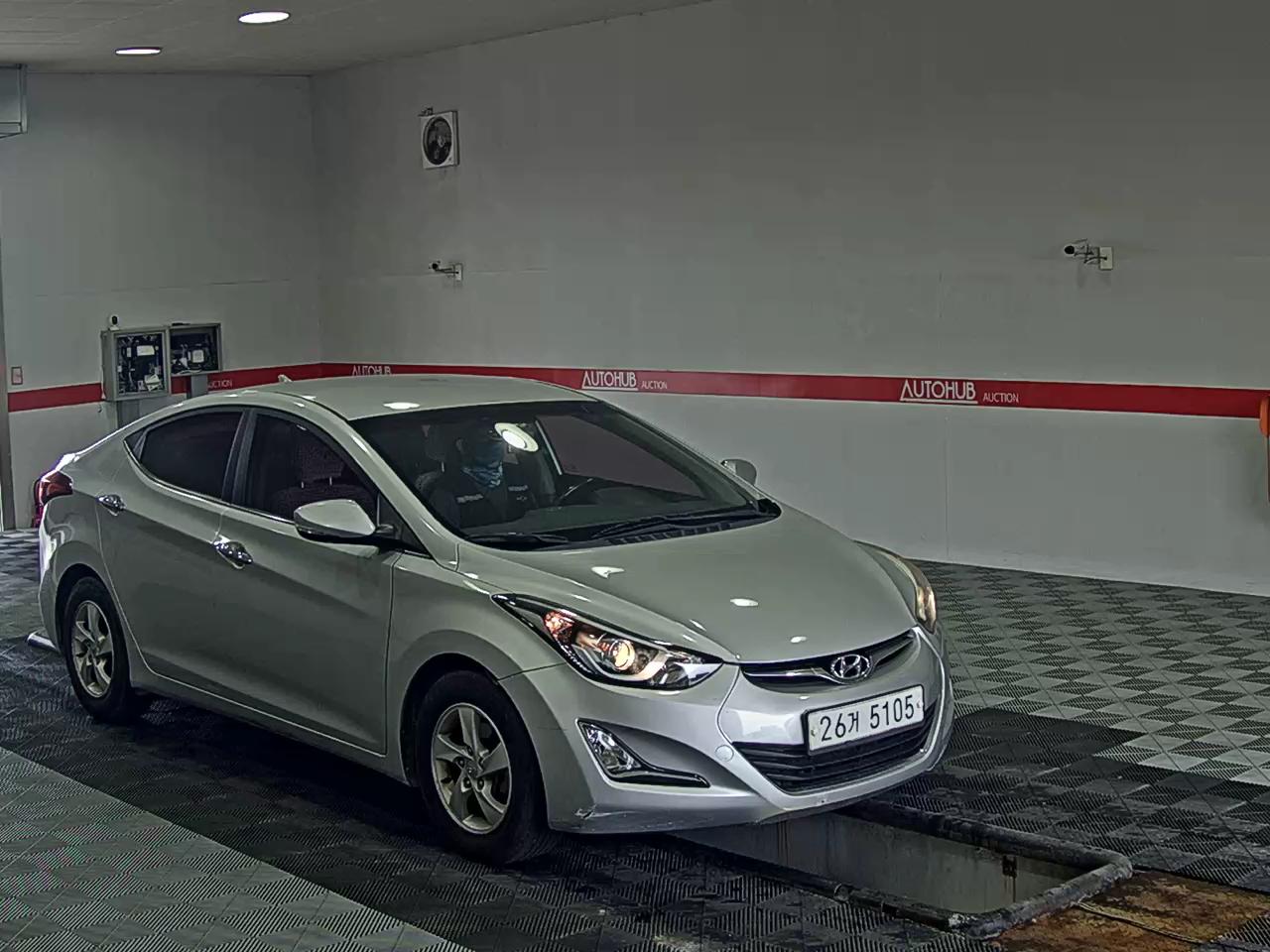 2015 - hyundai avante