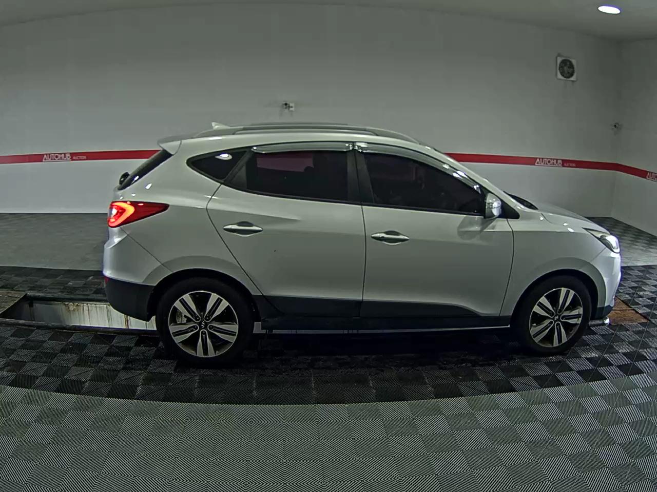 2015 - hyundai tucson