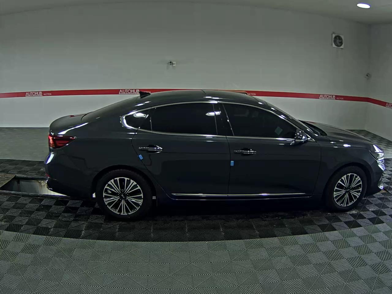 2020 - kia k7