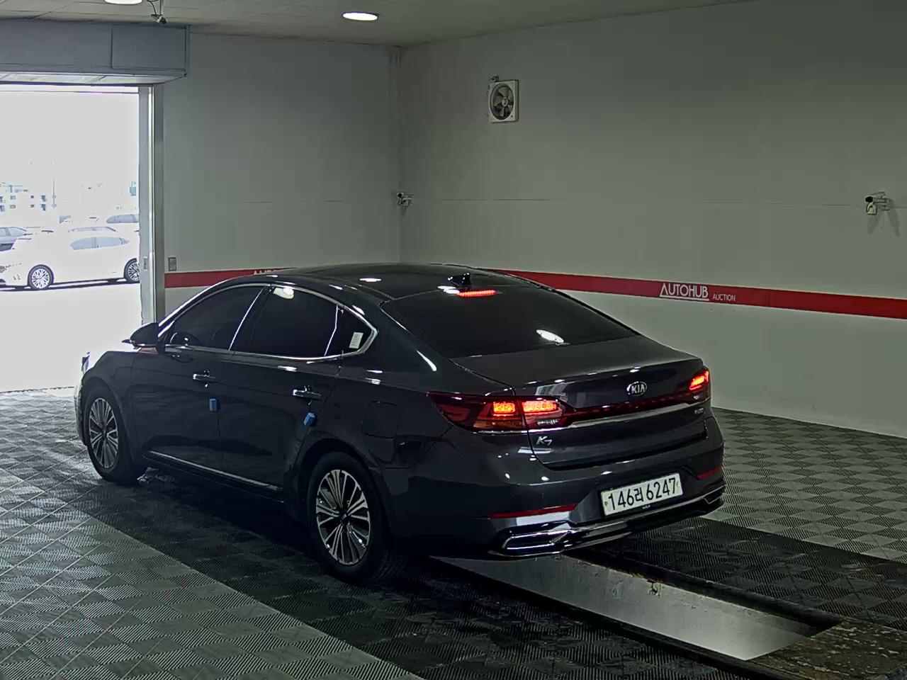 2020 - kia k7