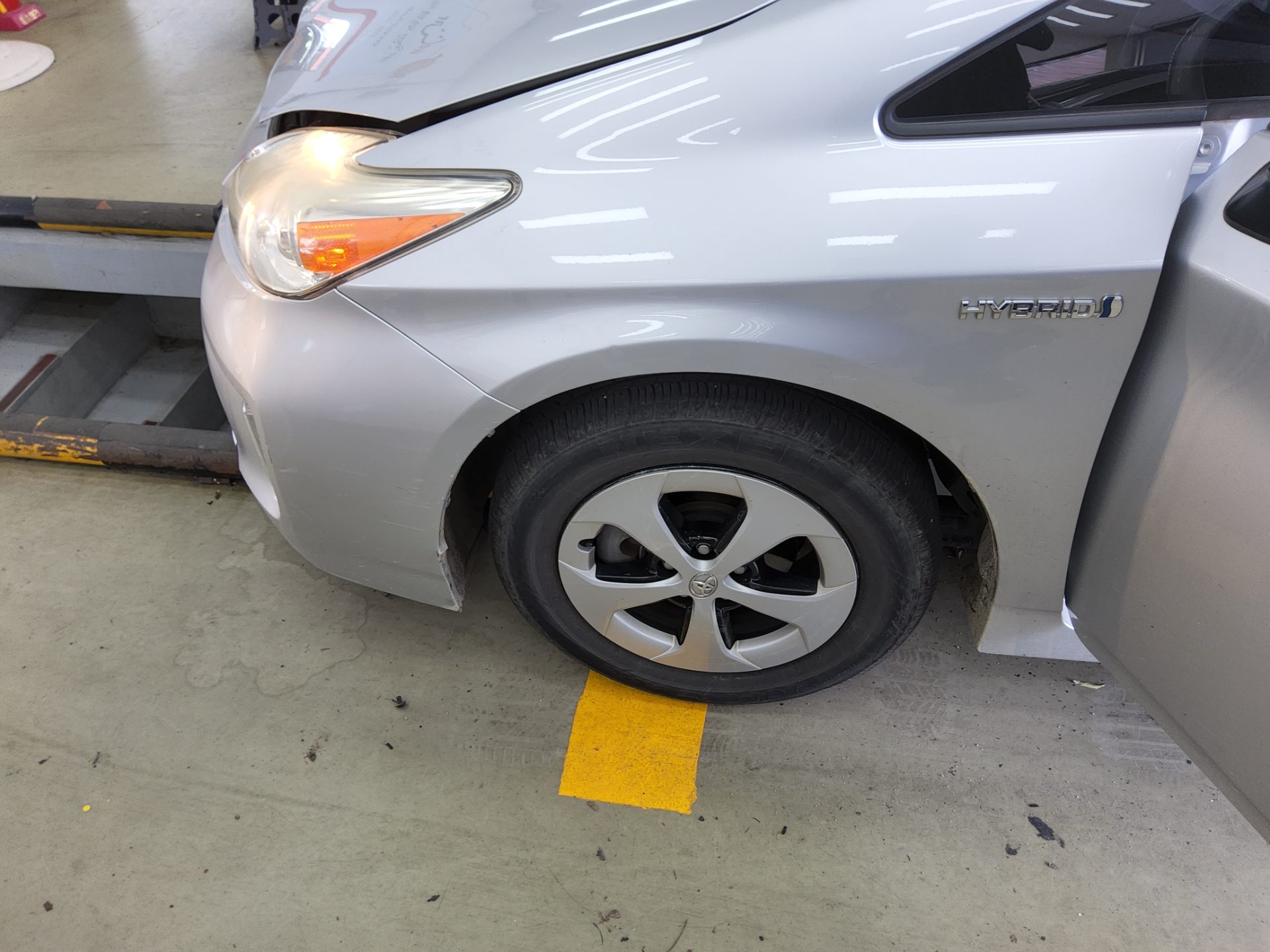 2013 - toyota prius