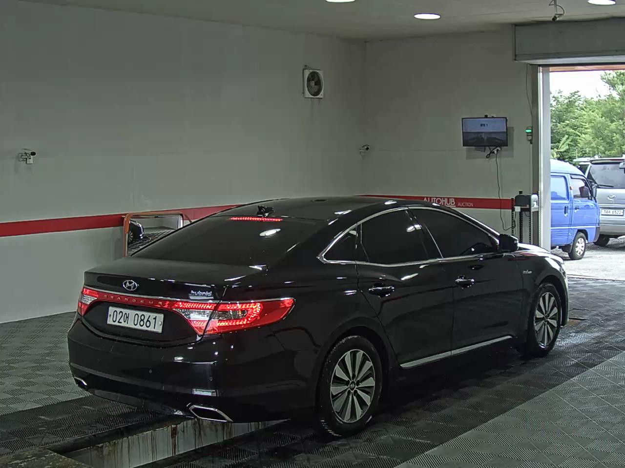 2017 - hyundai grandeur