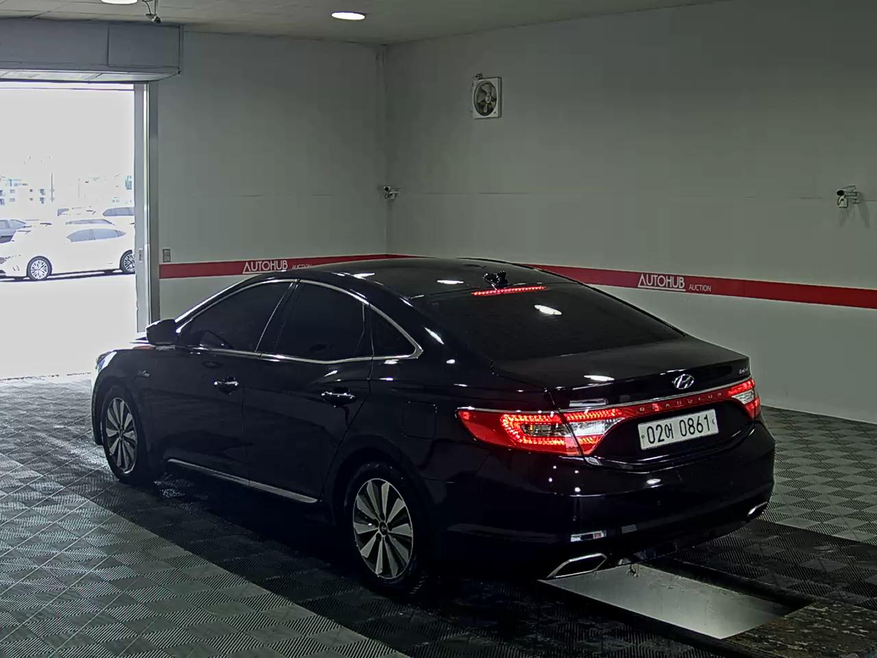 2017 - hyundai grandeur
